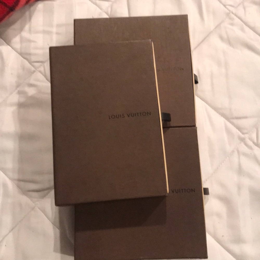 LV box bundle